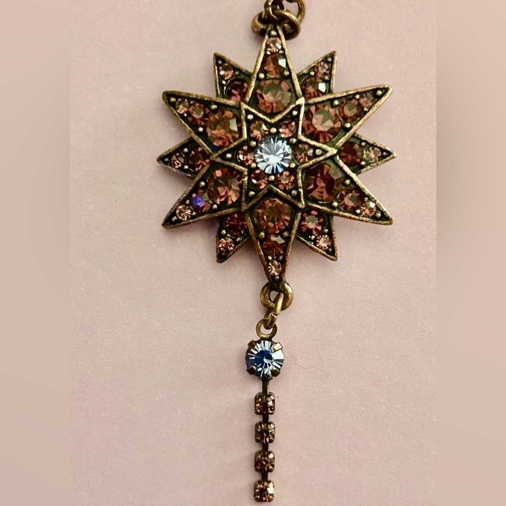 Nwt Bohm Necklace purple & blue crystal rhinestone triple star, copper chain 16”